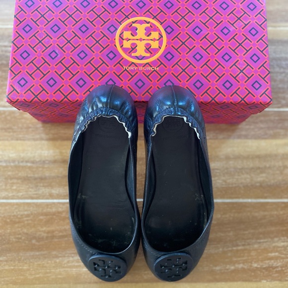 Tory Burch Minnie Travel Ballet Flats - Black - Picture 4 of 8